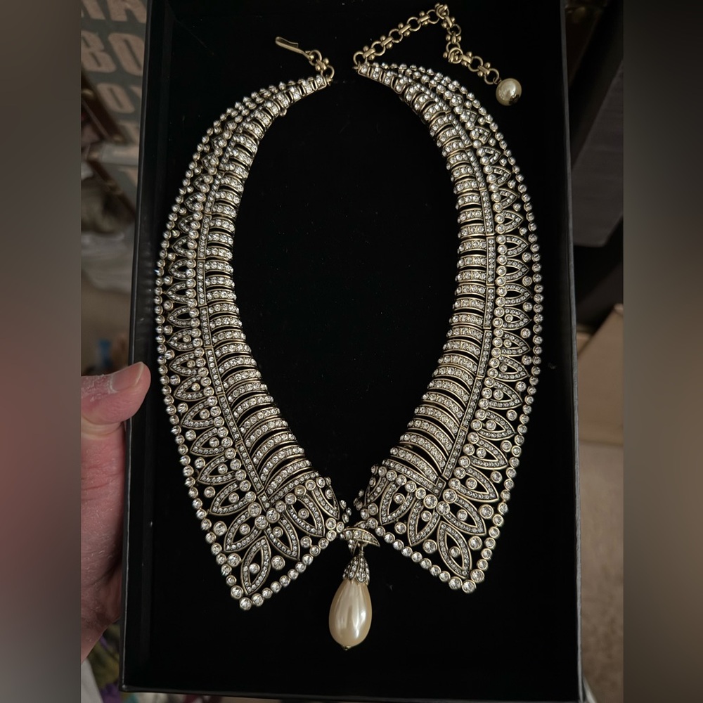 Heidi Daus Prim and Proper Swarovski Crystal necklace collar